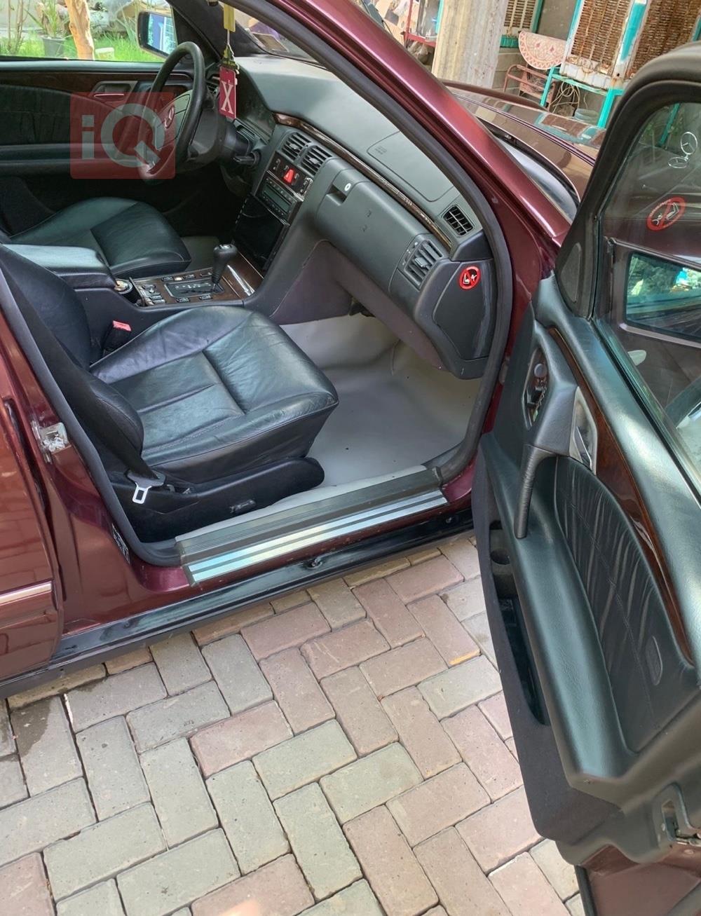 مرسيدس بنز E-Class